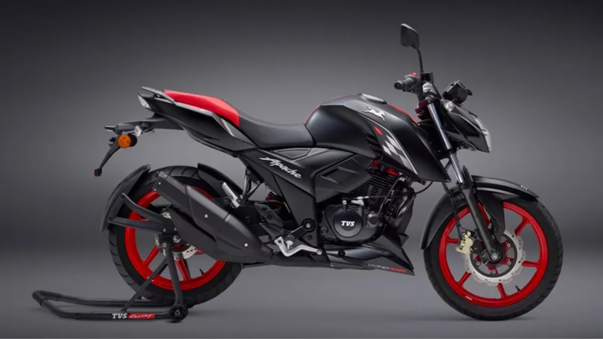 TVS Apache RTR 160 Review That Feels Fast, Smart and Fun to Ride