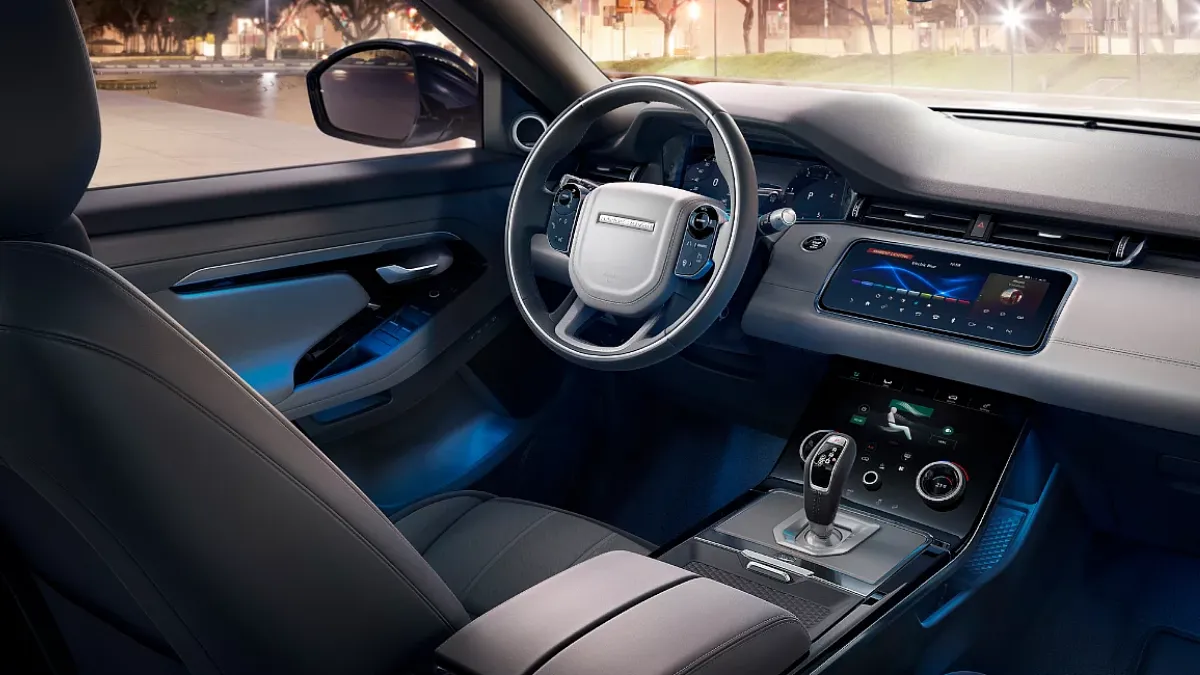 Range Rover Evoque 2025 – The Stylish Luxury SUV Built for Every Drive