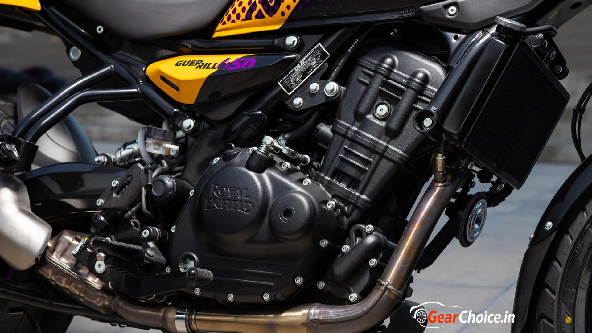 Royal Enfield Guerrilla 450 Review 2025 Power, Style, Comfort, and Street Soul