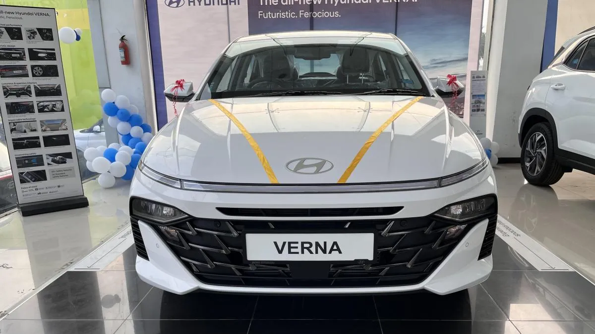 Hyundai Verna 2025 Review by 20-Year Expert – Simple, Honest, and Real Talk
