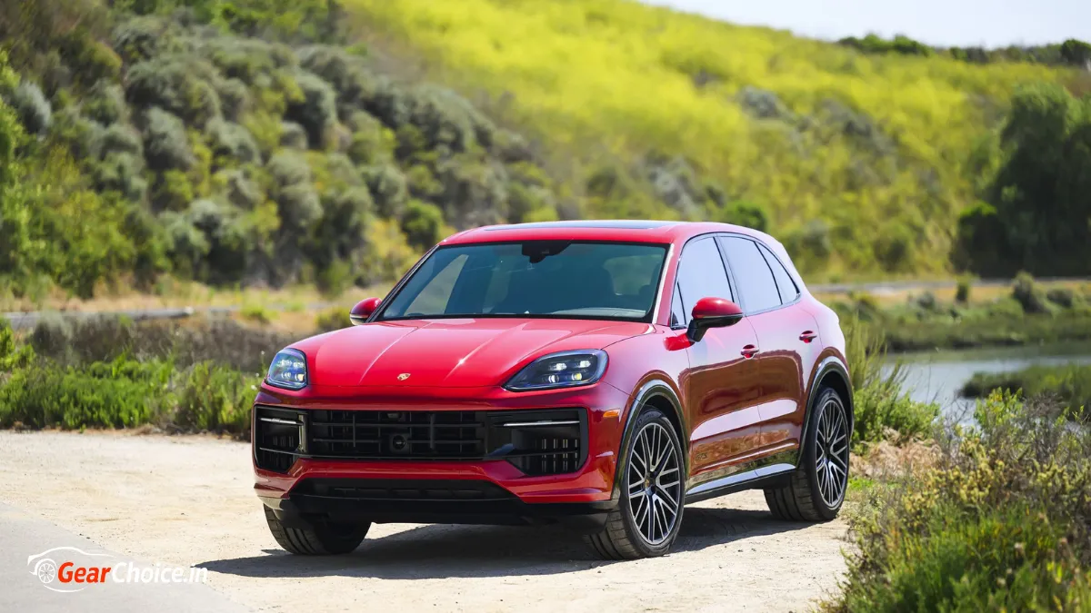 Porsche Cayenne 2025 Review – Luxury SUV That Blends Power, Style, and Comfort