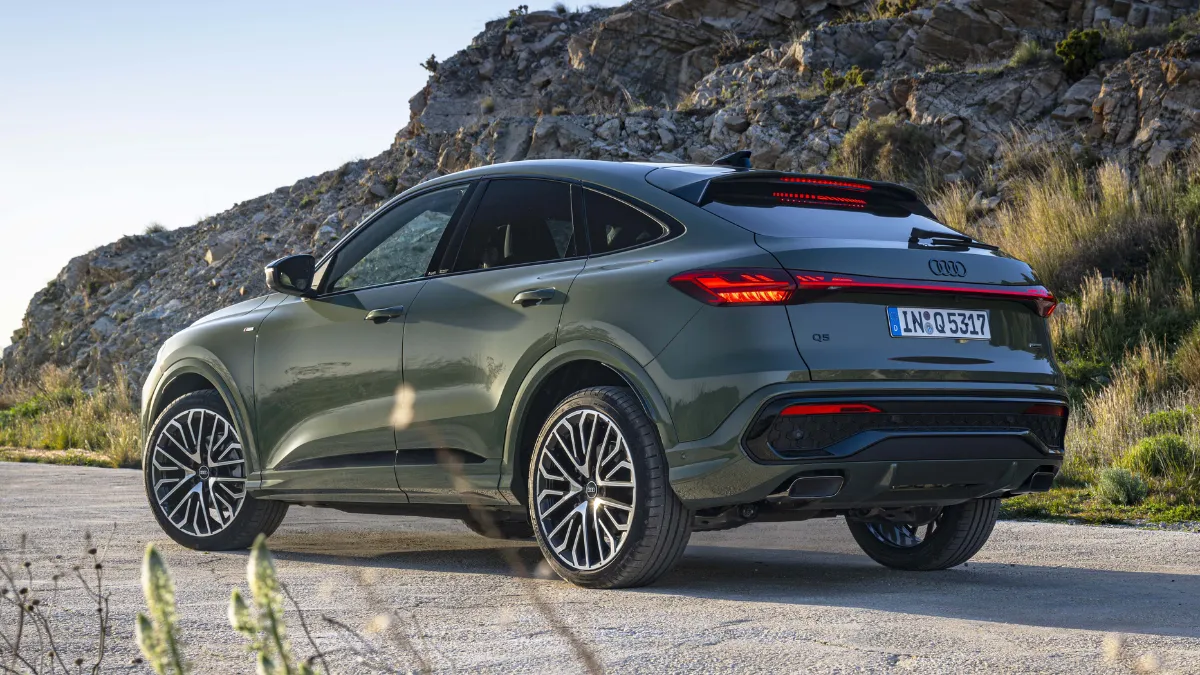 Audi Q5 2025 Review Stylish, Powerful, and Packed with Features Insider Take