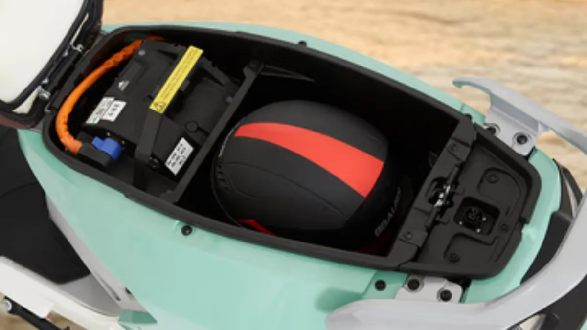 BGauss Max C12 Review My Honest Take on Its Design, Driving, Features and Real-World City EV Experience