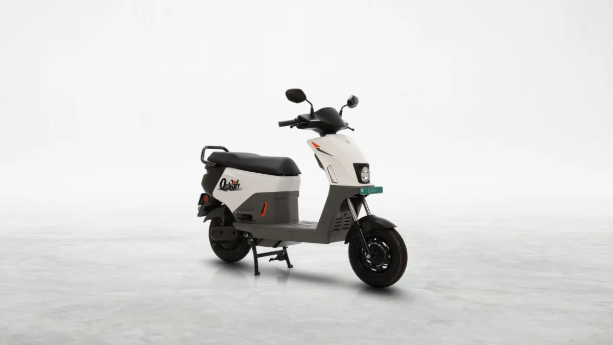 BGauss Oowah The Bold EV That Turns Heads (But Has Its Quirks)