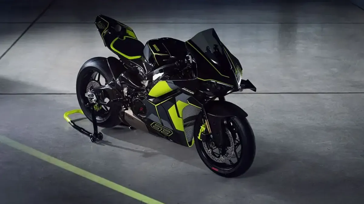 Ducati Panigale V4 Feel the Roar, Own the Road