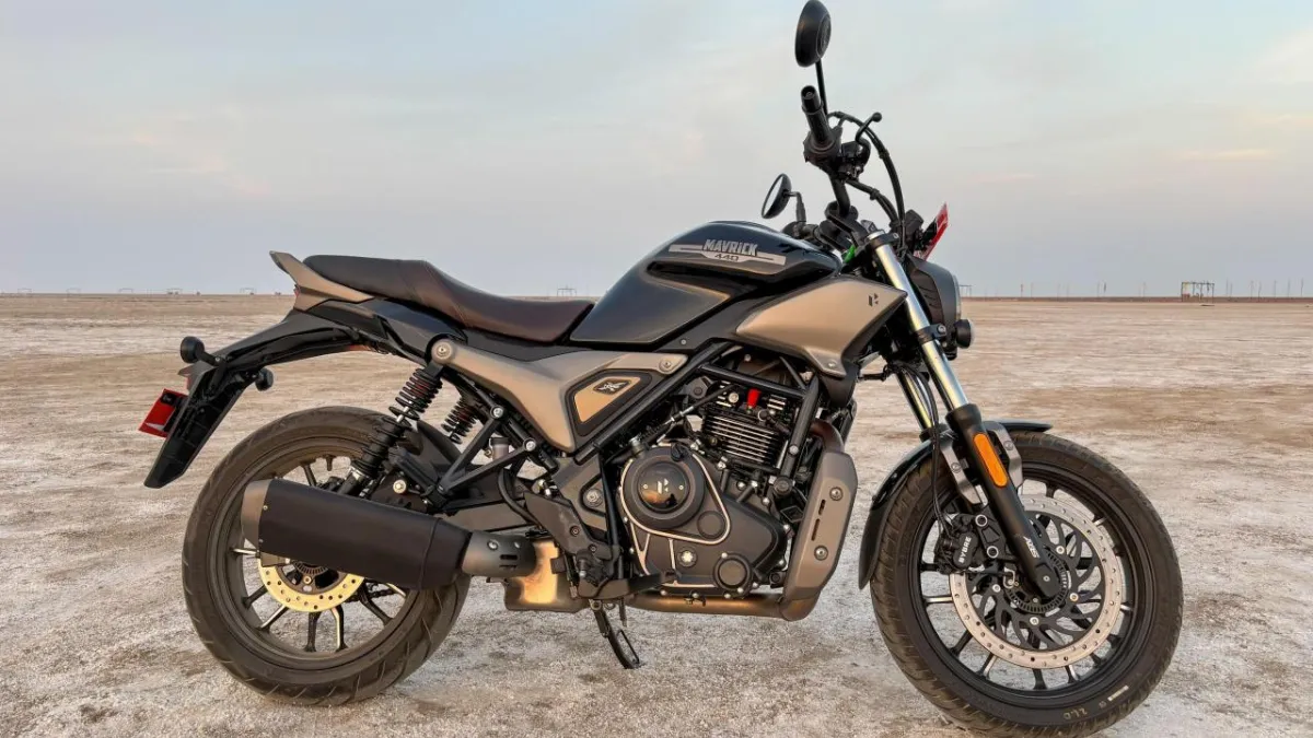 Hero Mavrick 440 The Bold, Raw, and Slightly Unpredictable Beast