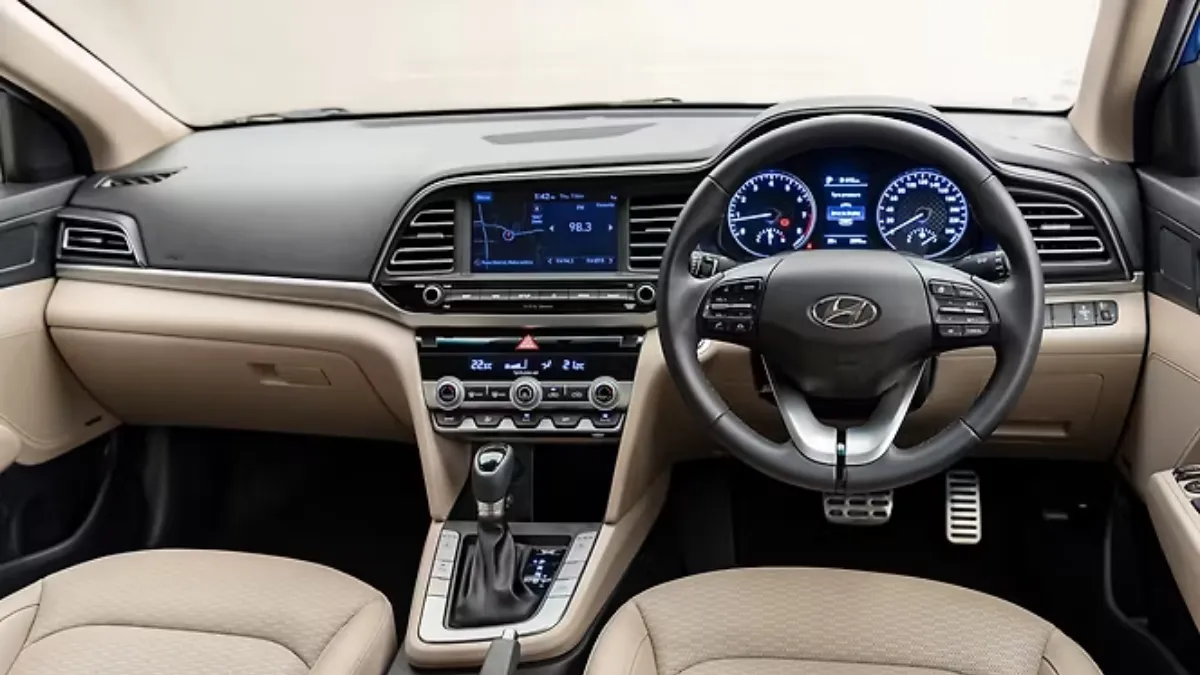 Hyundai Elantra Unplugged The Sedan That Feels as Good as It Looks