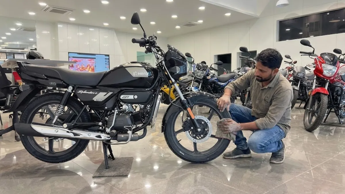 Hero Splendor Plus XTEC Disc Brake Is This the Ultimate Commuter Upgrade?