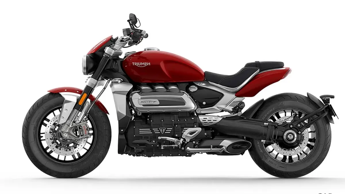 Triumph Rocket 3 Review The Monster That Rules the Asphalt