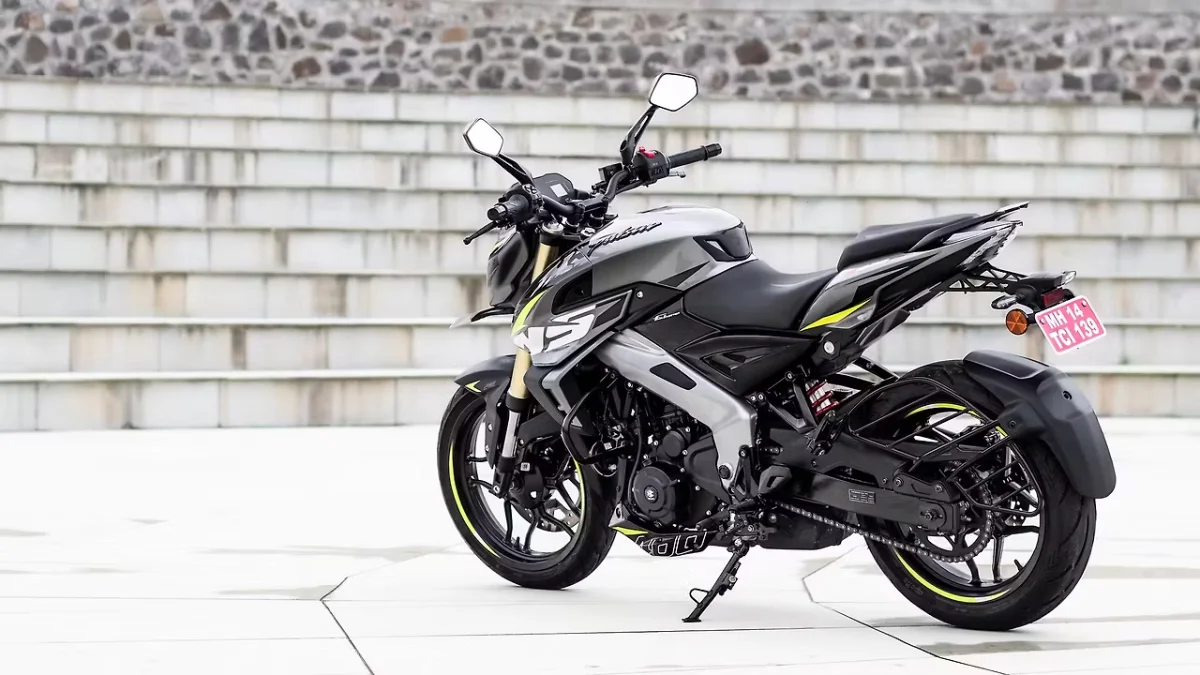 Bajaj Pulsar NS400Z Review Is This Indias Most Aggressive Streetfighter Yet?