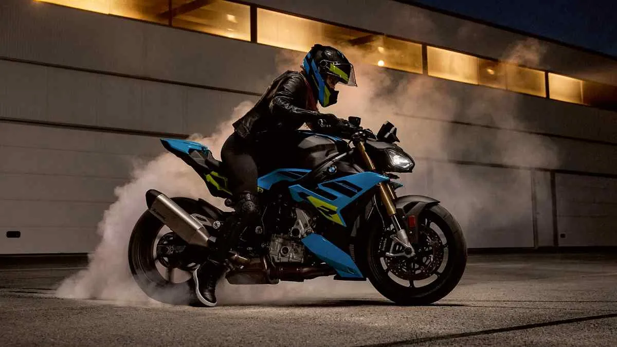 BMW S 1000 R The Beast That Roars on Streets and Tracks
