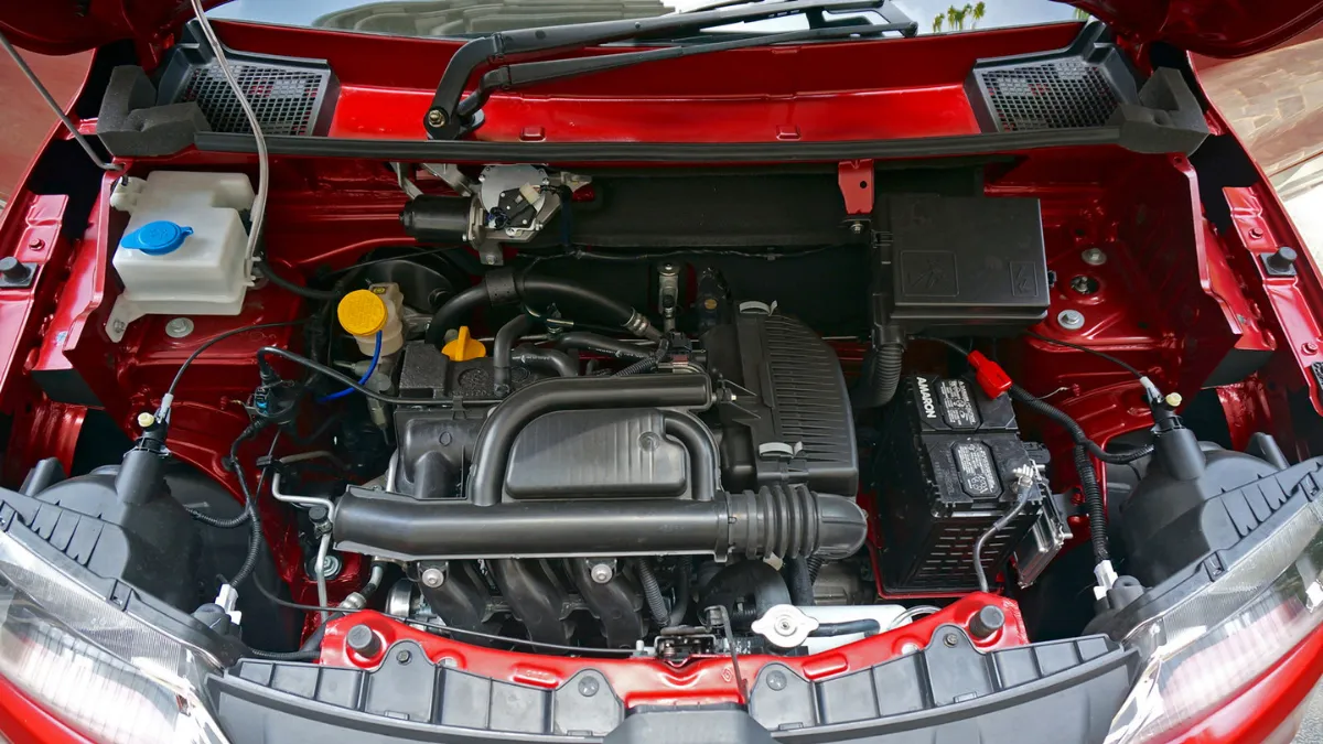 Renault KWID The Tiny Car That Everyone Talks About – But Is It Really Worth It?