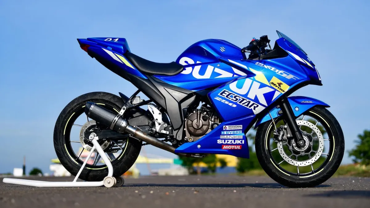Suzuki Gixxer SF 250 Review The Sporty Beast That Surprises But Has a Catch!