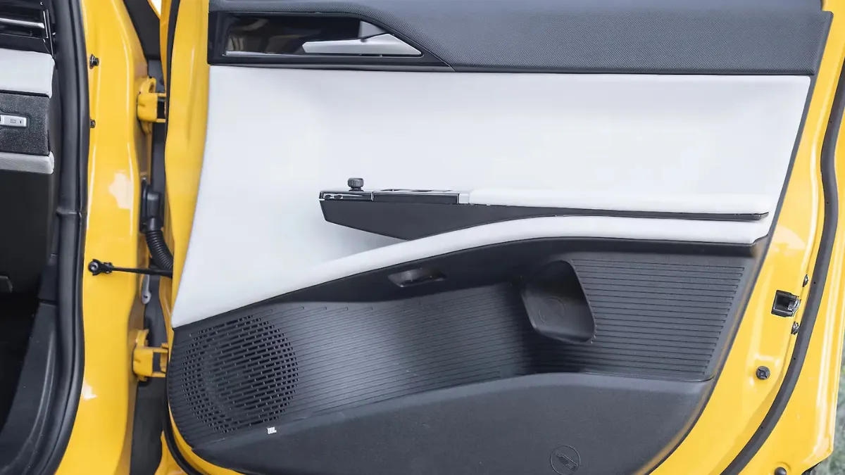 sierra Front Right Door Pad image