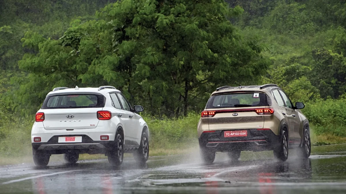 Hyundai Venue vs Kia Sonet Same Car on Paper, Very Different on Indian Roads