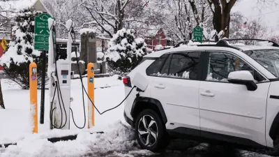 Winter Alert! Why Your Electric Car Battery Loses 60% Power & How to Save It