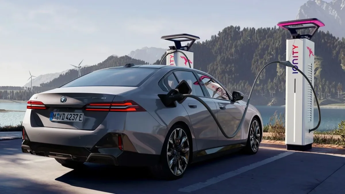 Everyone Is Talking About the BMW i5 — Heres What Theyre Not Telling You