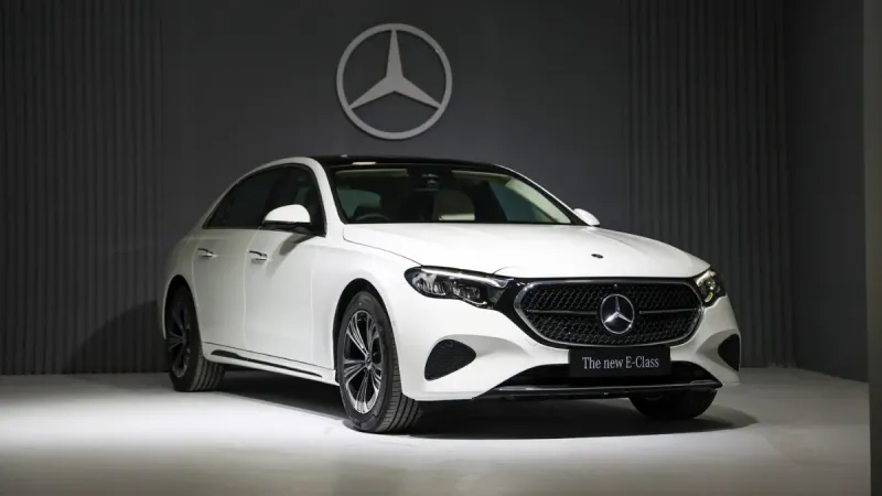 New E-Class: Modern Comfort, Subtle Elegance