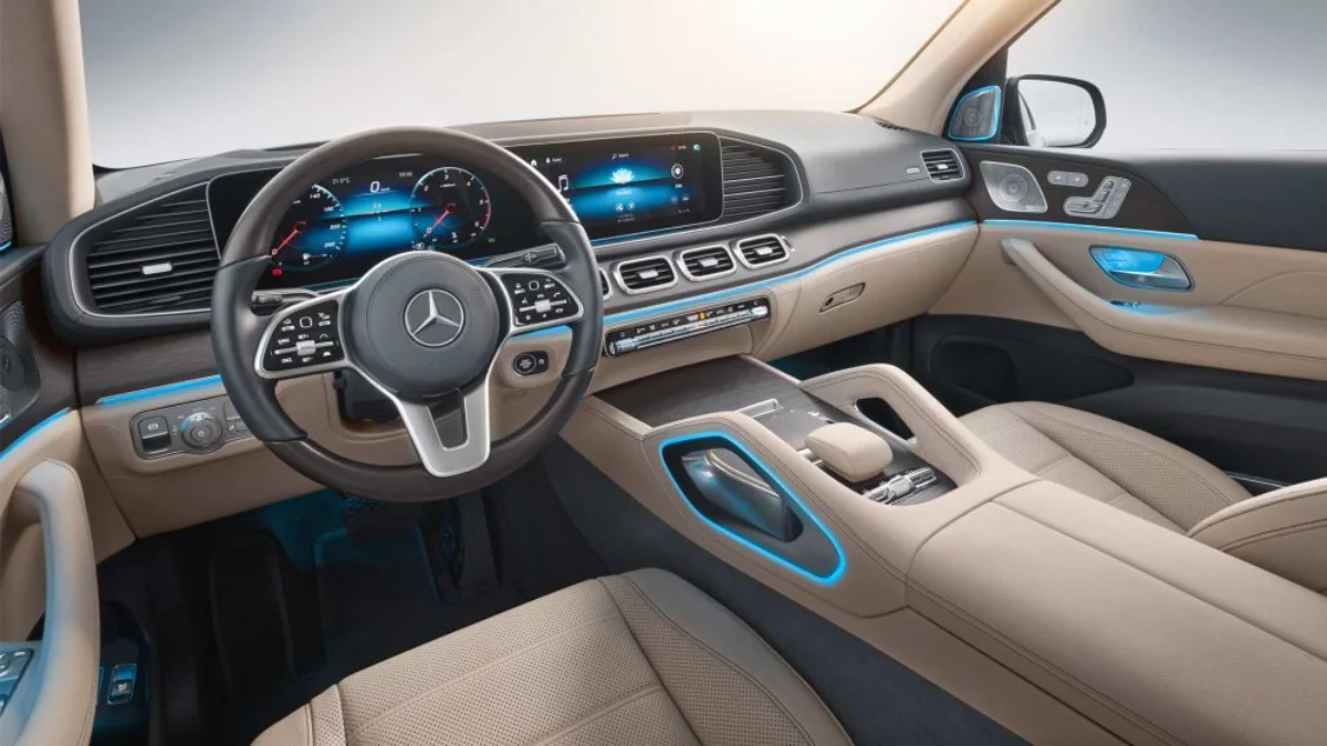 Mercedes-Benz GLS Uncovered The Luxury SUV That Wows but Also Frustrates!