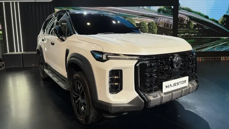 MG Majestor Launch Date for India Confirmed SUV Above Gloster Arrives 12 February