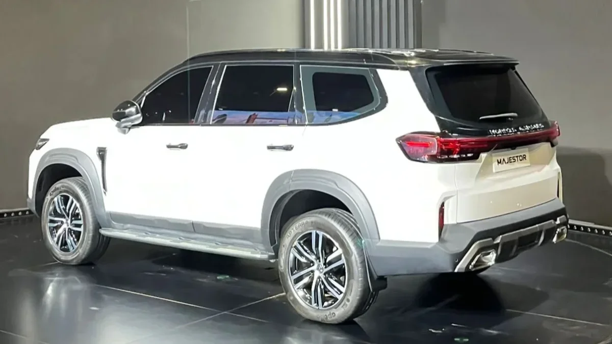 MG Majestor 7-Seater SUV Big Launch on Feb 12, And Im Not Fully Convinced Yet