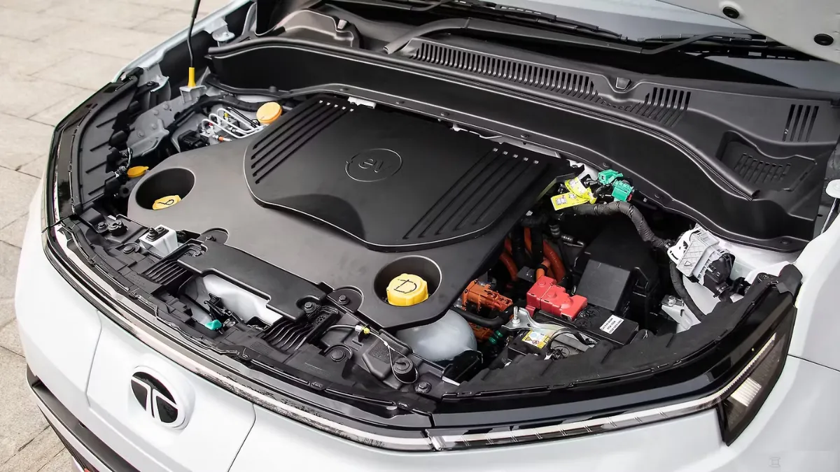 Tata Punch Facelift Debuts on 13 January Fresh Look or the Same Old Story?