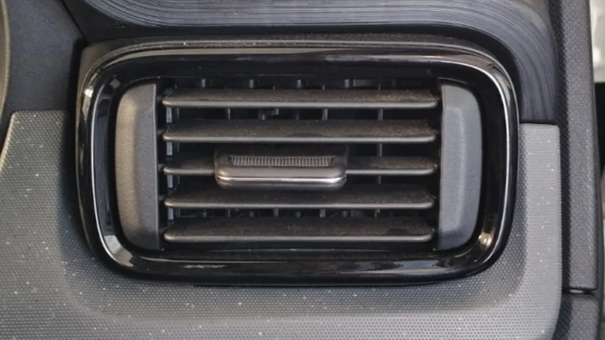 Tata Punch Side AC Control