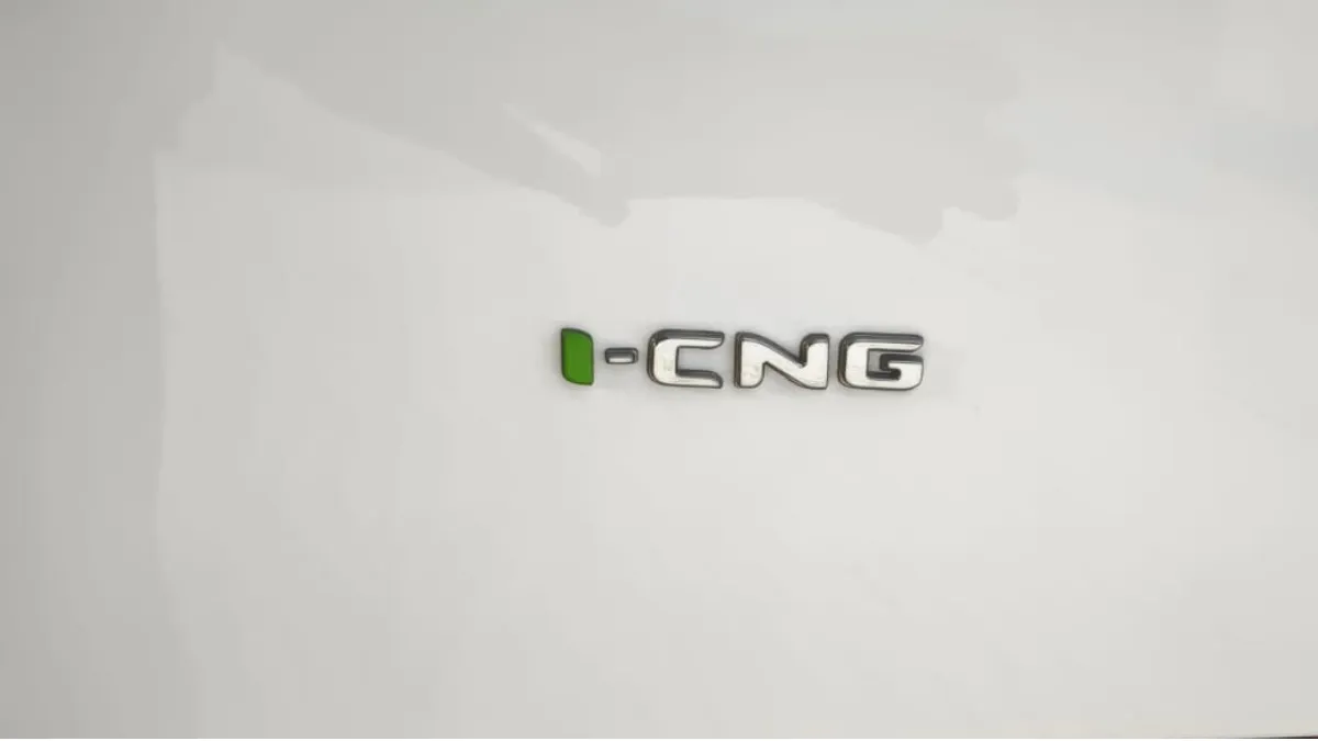 Tata Punch Variant Badge