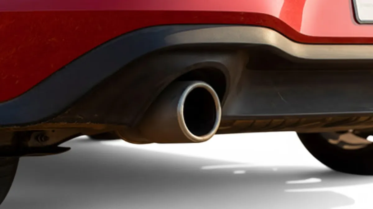 volkswagen golf gti exhaus view image