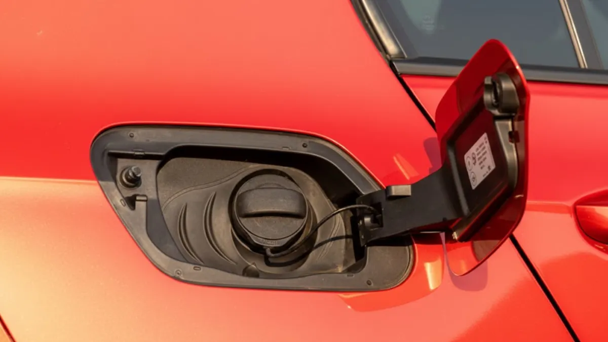 volkswagen golf gti fuel lid open view image