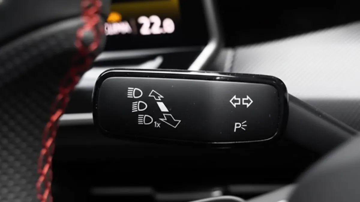 Volkswagen Golf GTI Headlight Stalk Image View