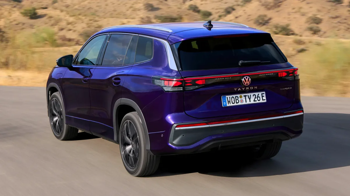 India-Ready Volkswagen Tayron R-Line Unveiled The New Flagship 7-Seater SUV!