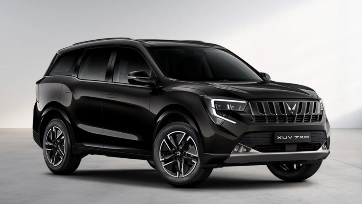 Mahindra XUV 7XO Base AX Variant Full Detailed Review