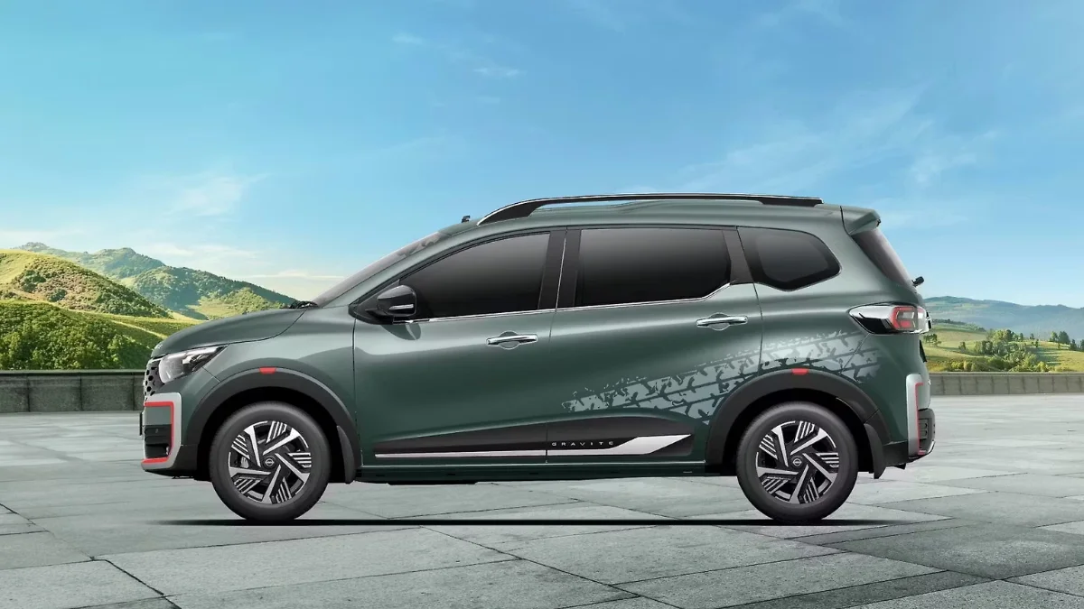 Nissan Gravite Is Here! 5 Colours, 5 Variants – Which One Will You Pick?