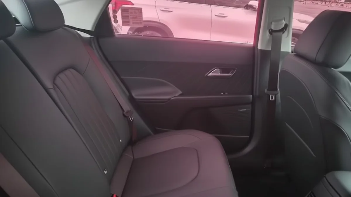 New Hyundai Verna Facelift Spied in Korea – Sneak Peek at Design & Features!