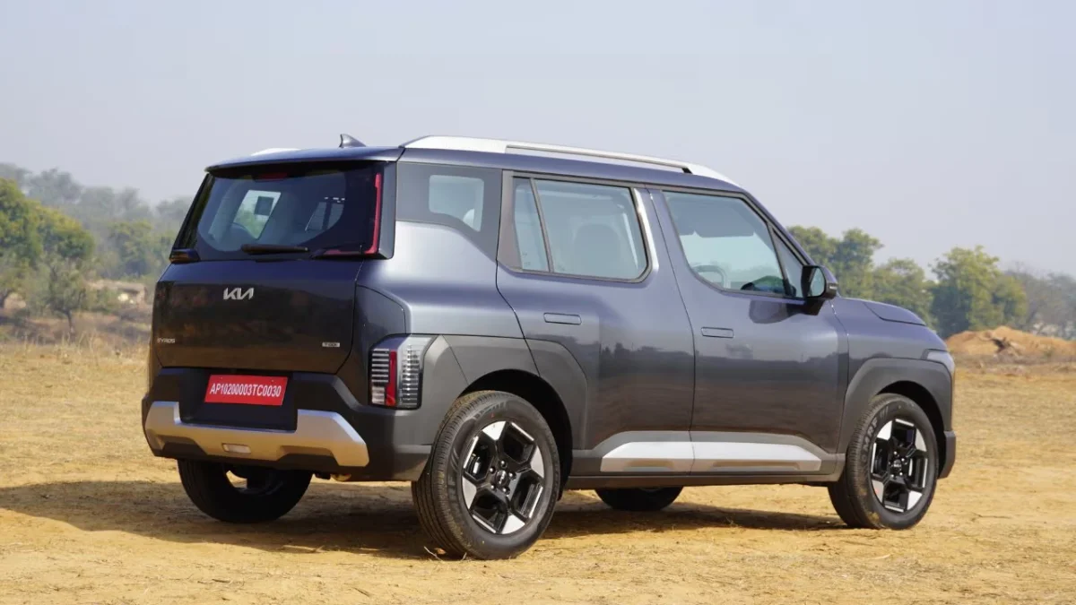 We Tested the Kia Syros Petrol Manual – The Real Mileage Will Shock You!