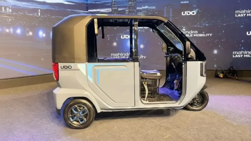Mahindra UDO: Electric Rickshaw Gets Aircraft-Inspired Makeover