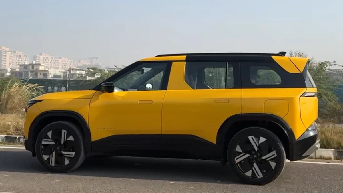 Tata Sierra Hits 1 Lakh Bookings, Production Set to Ramp Up