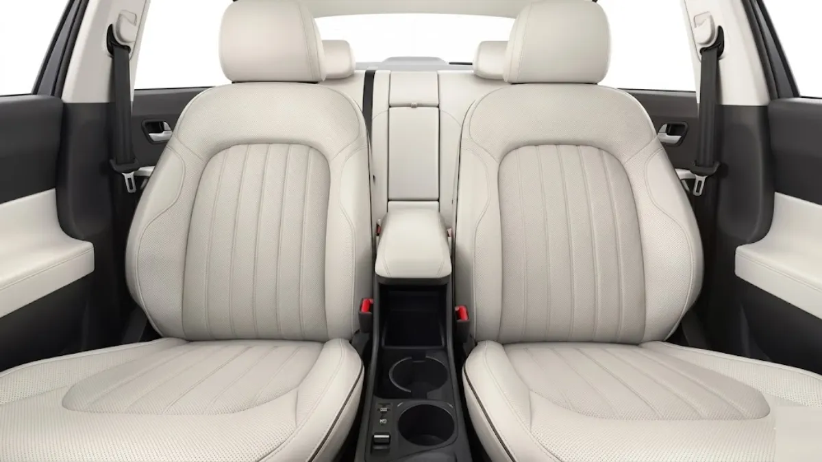 Hyundai Verna Front Row Seats