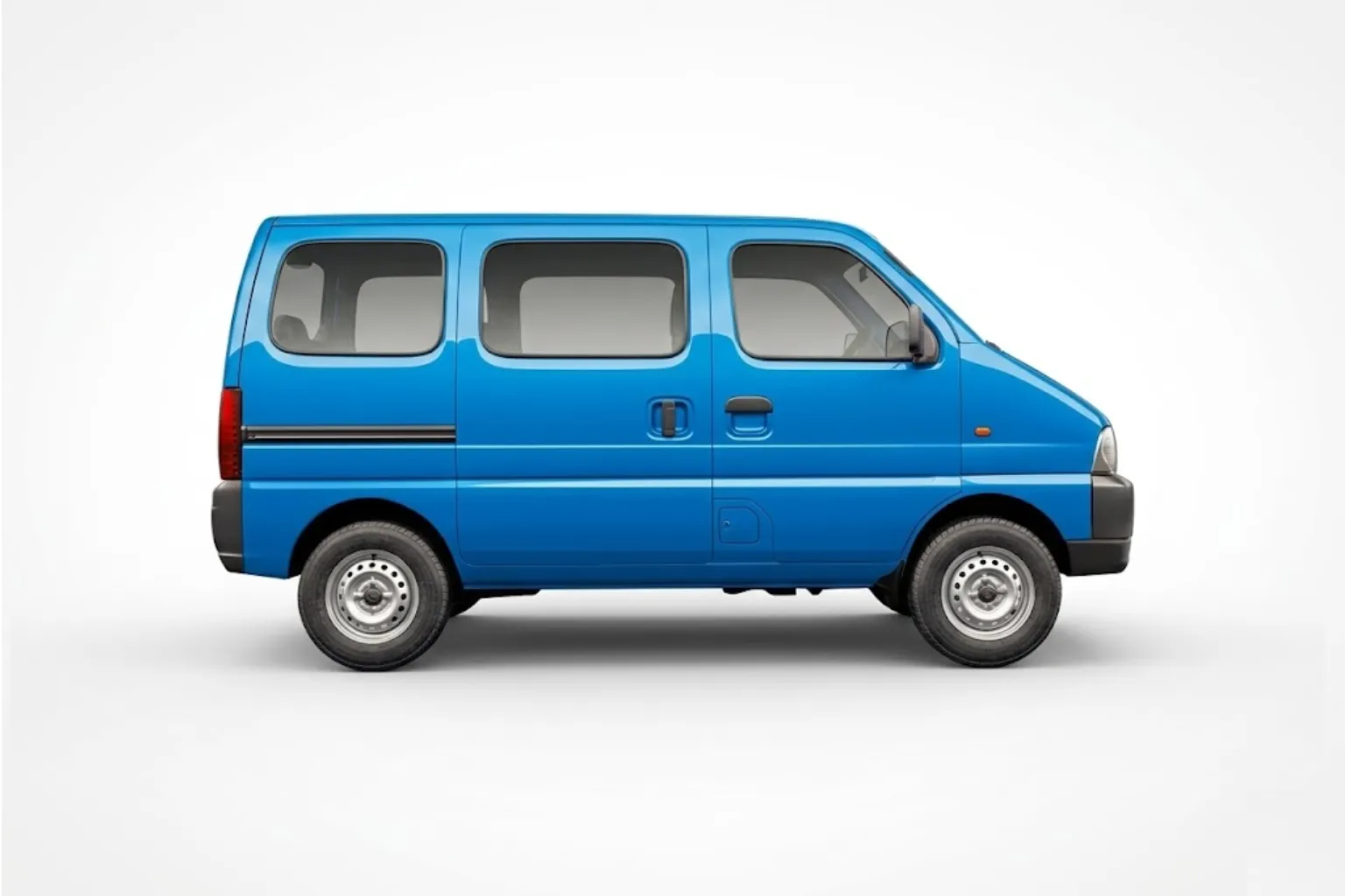 Maruti Eeco Side View