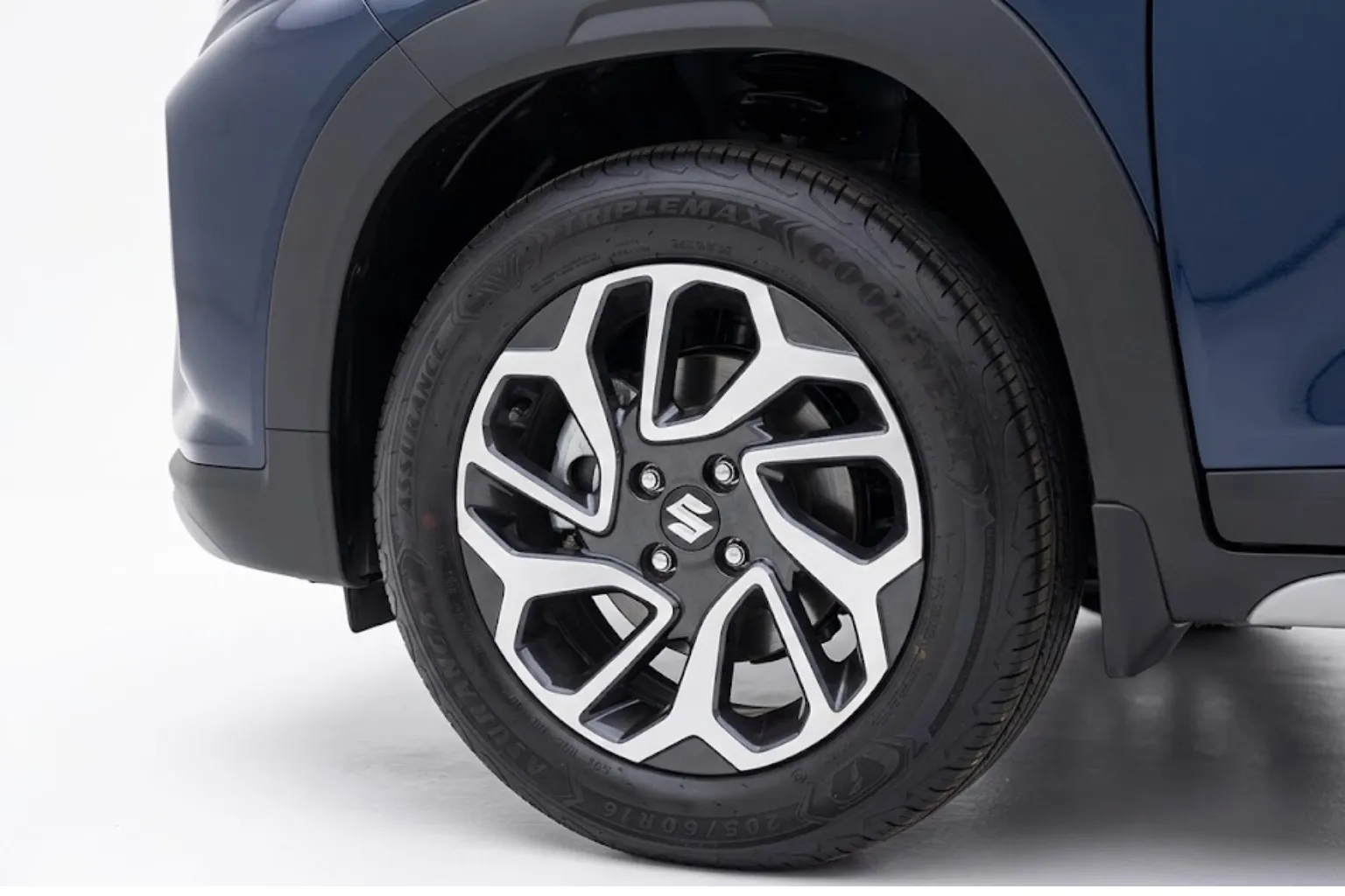 Maruti Suzuki Fronx Wheel