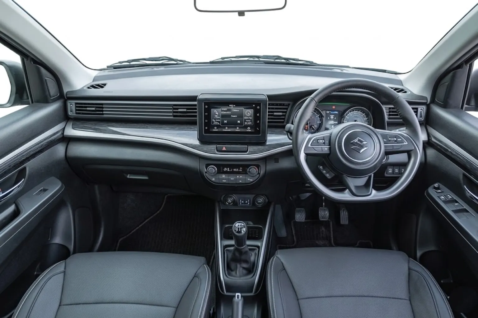 Maruti XL6 Dashboard