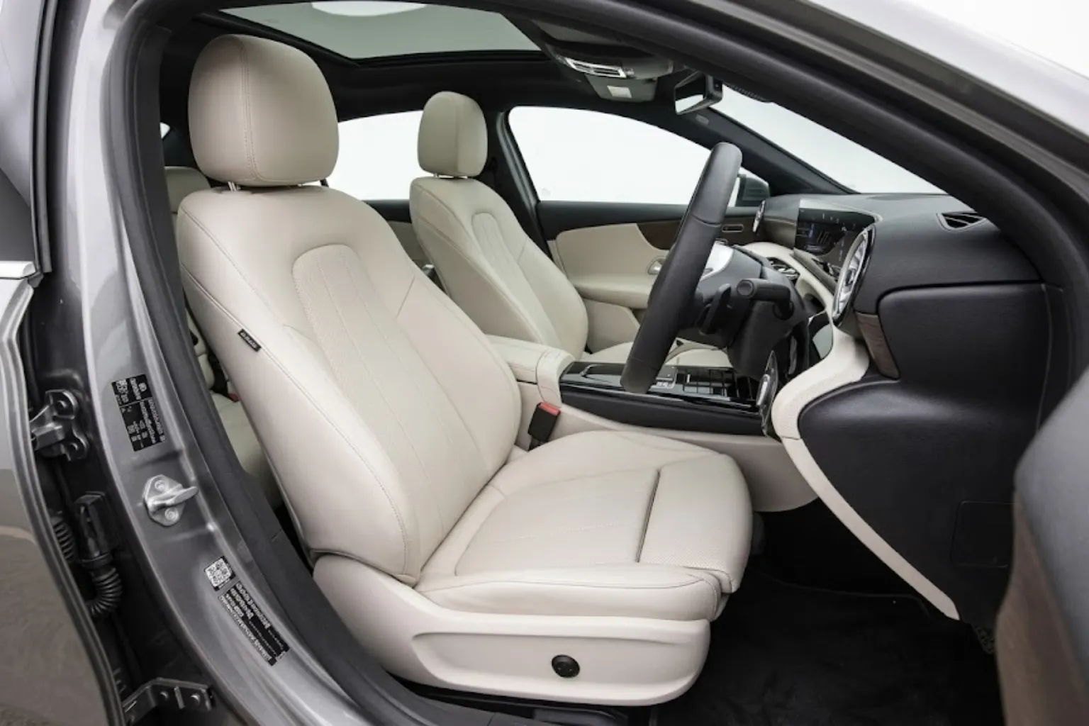 Mercedes-Benz A-Class Limousine