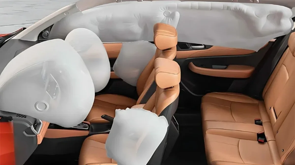 Honda Elevate ZX MT Long Term Review : Real-World Driving, Mileage & Ownership Insights