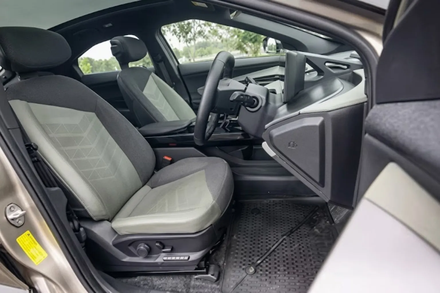 Mahindra & Mahindra BE 6