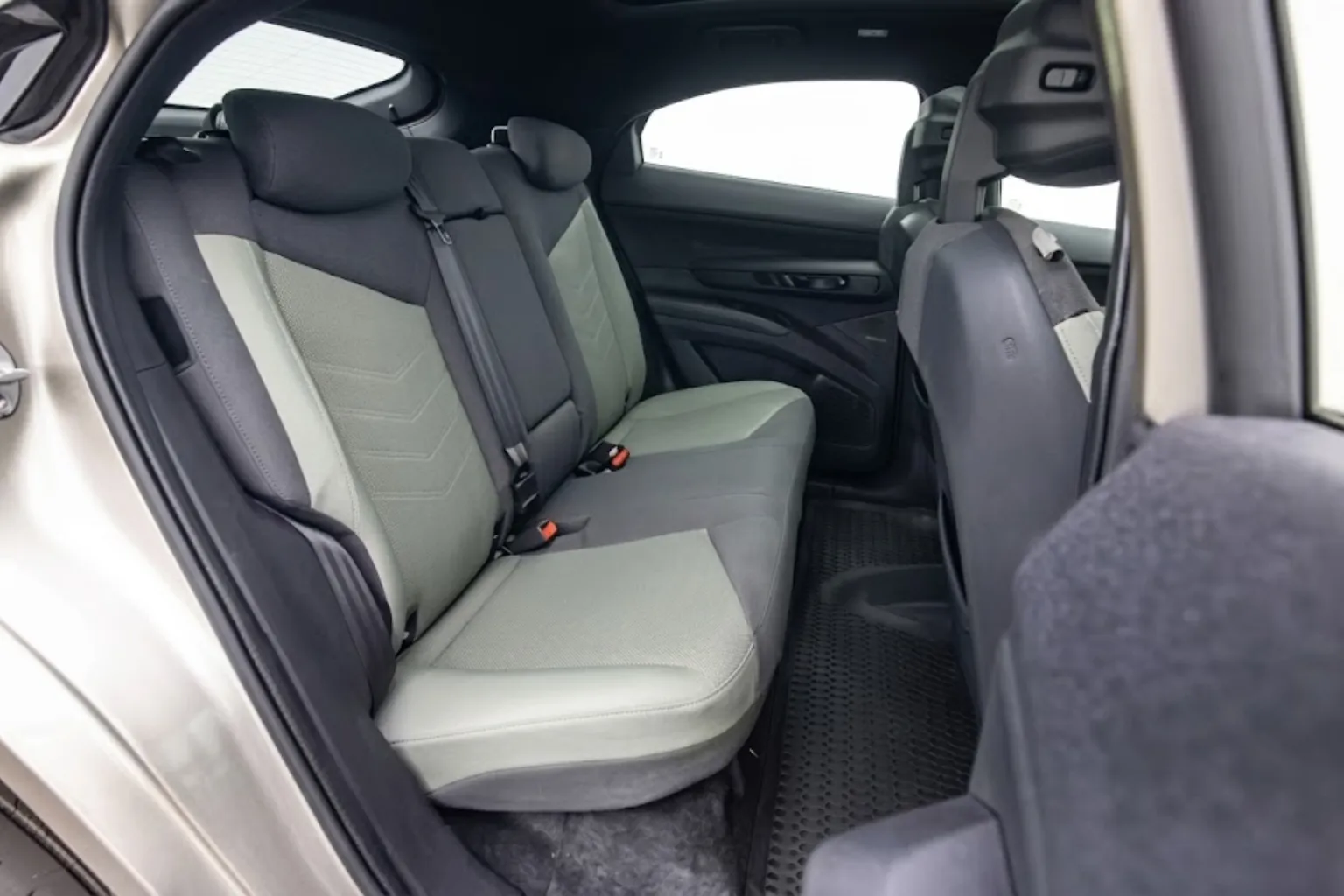 Mahindra & Mahindra BE 6