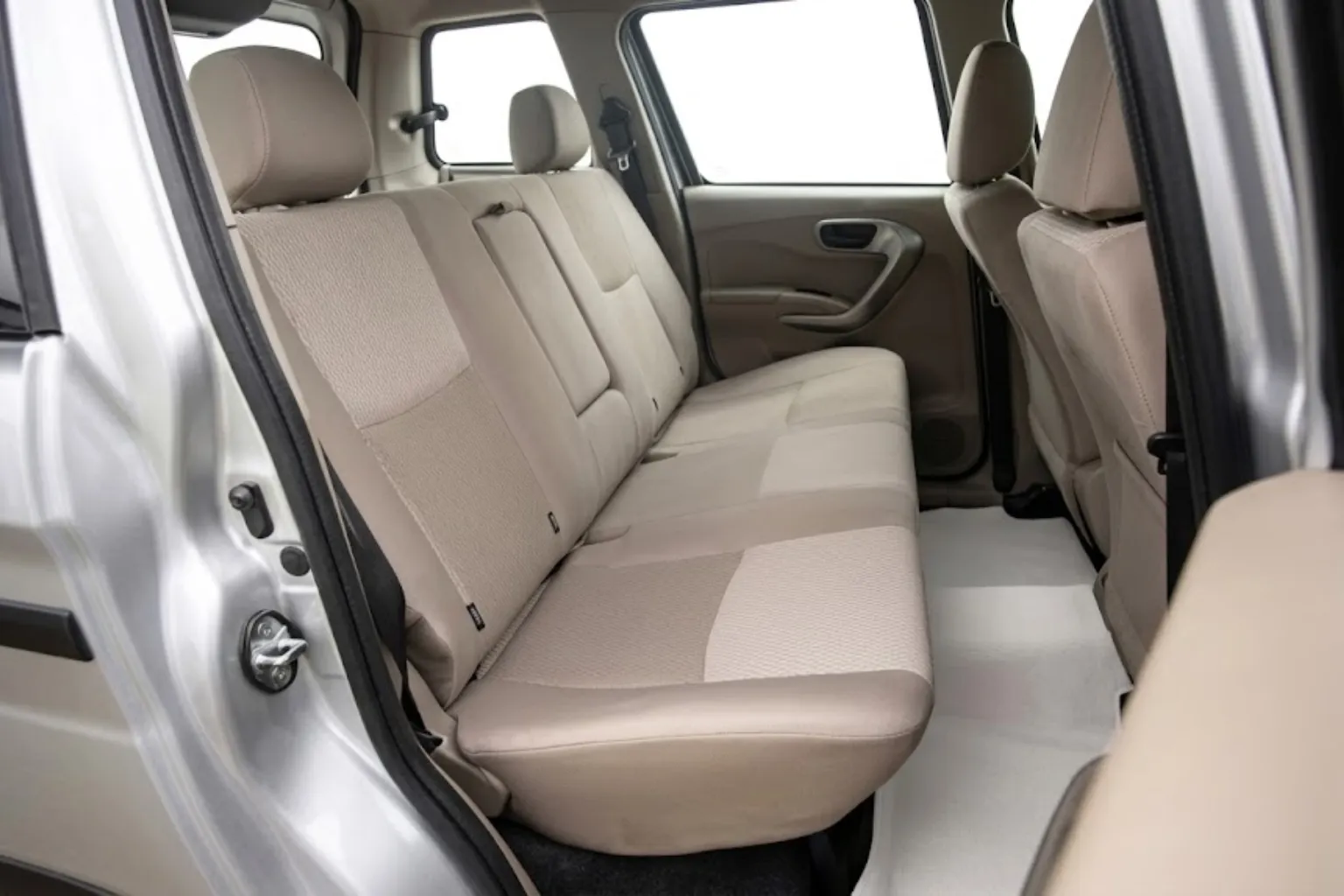 Mahindra & Mahindra Bolero Neo