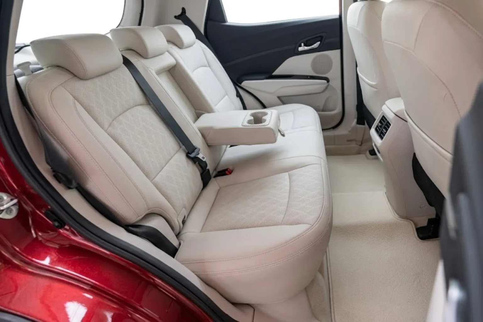 Mahindra & Mahindra XUV 3XO