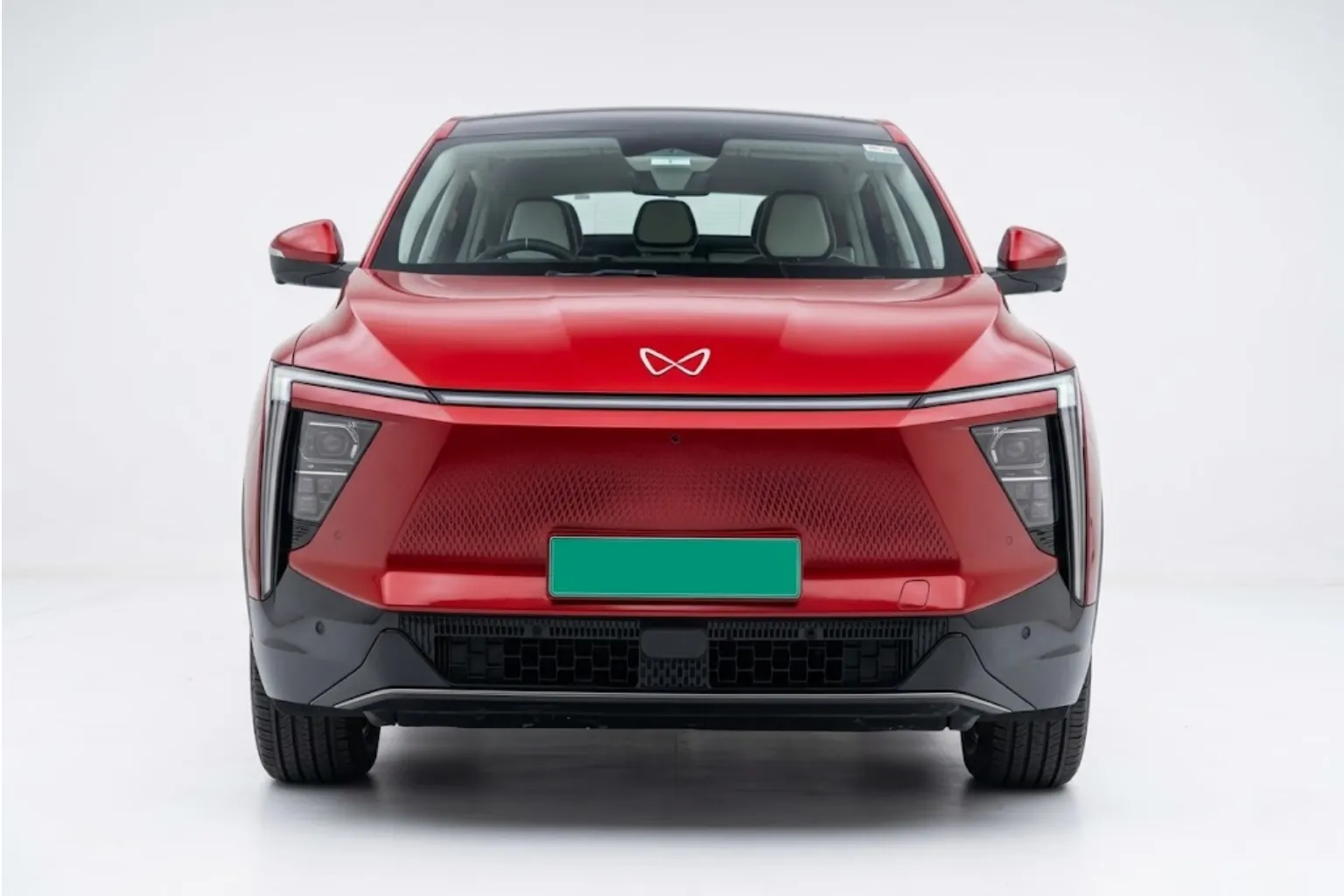 Mahindra & Mahindra XEV 9e