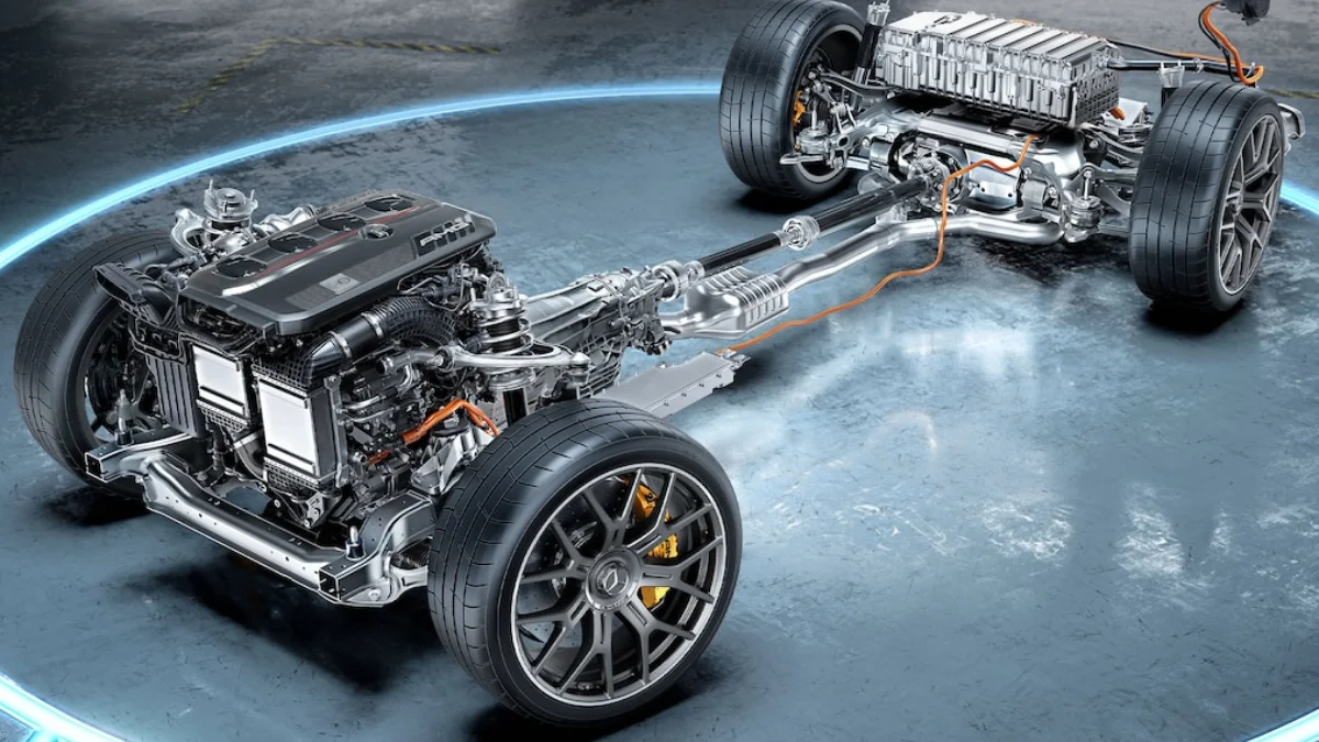 Mercedes-AMG GLC 43 Luxury SUV That Feels Too Fast to Handle